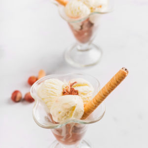 Gemischter Eisbecher
